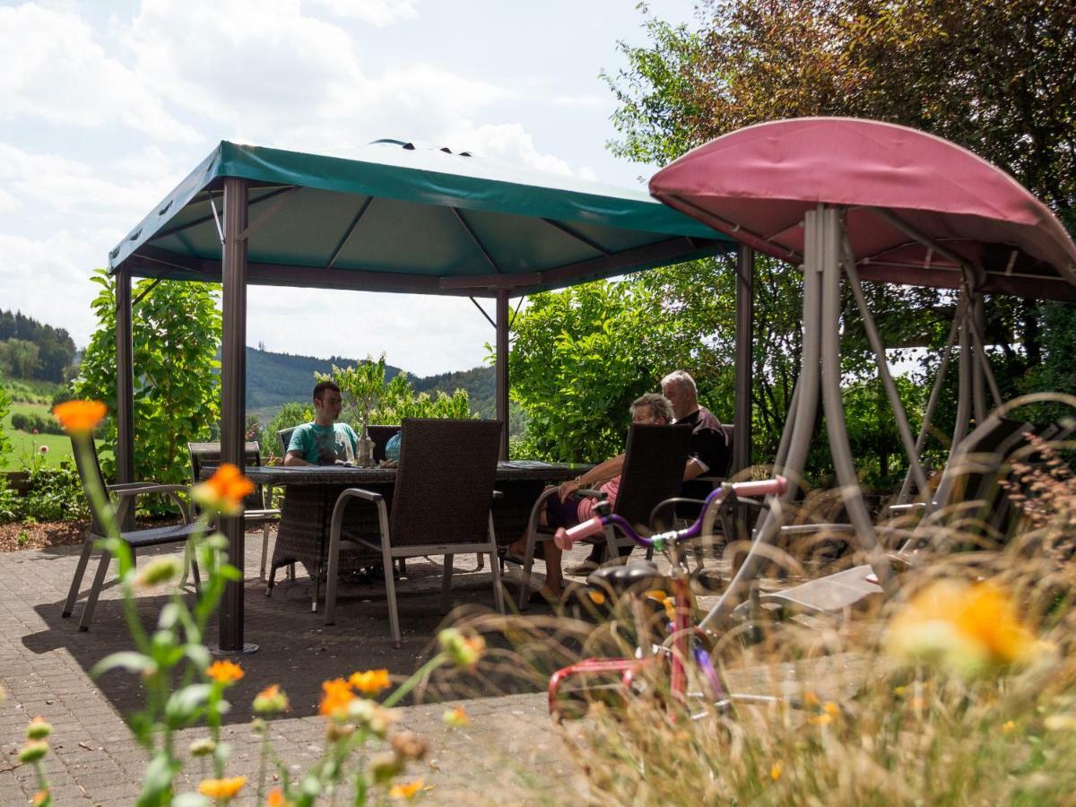 Bauernhofpension Wiebelhaus-Mester レンネシュタット エクステリア 写真